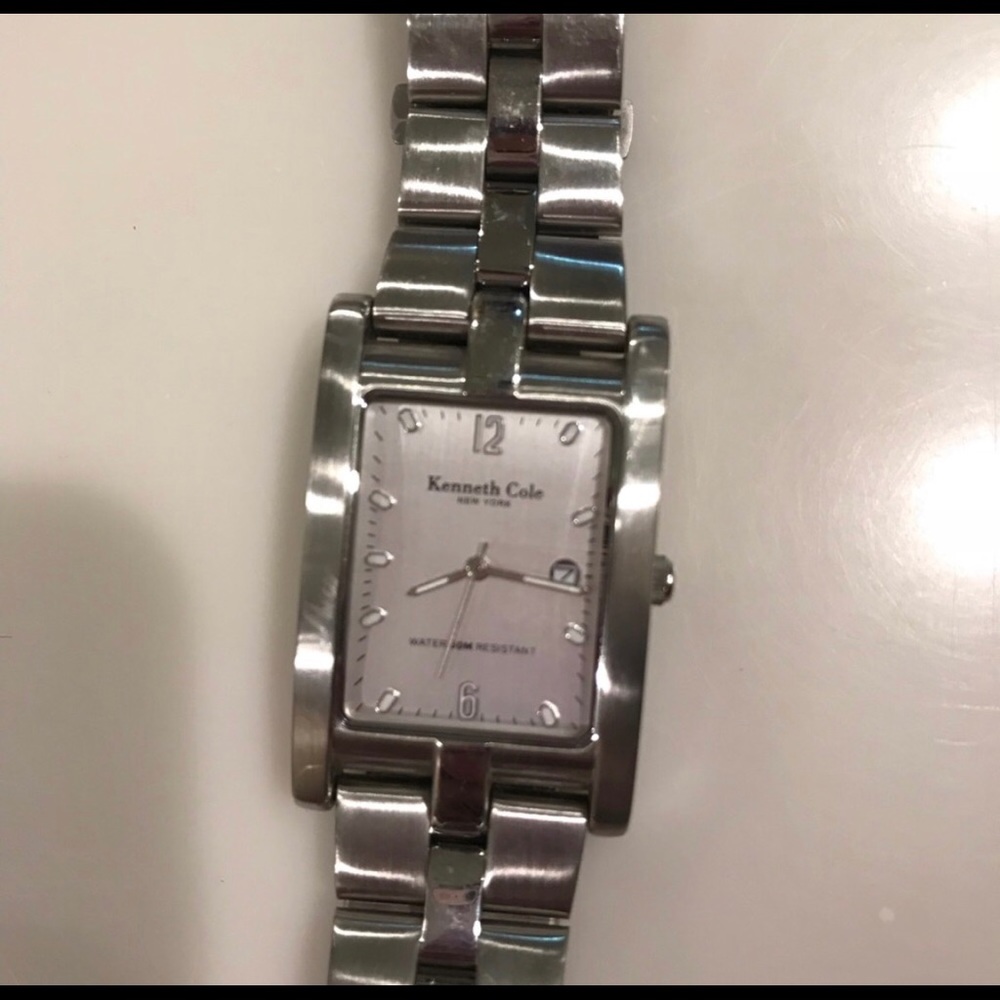 Kenneth Cole Watches 2for1 - Picture 3 of 4